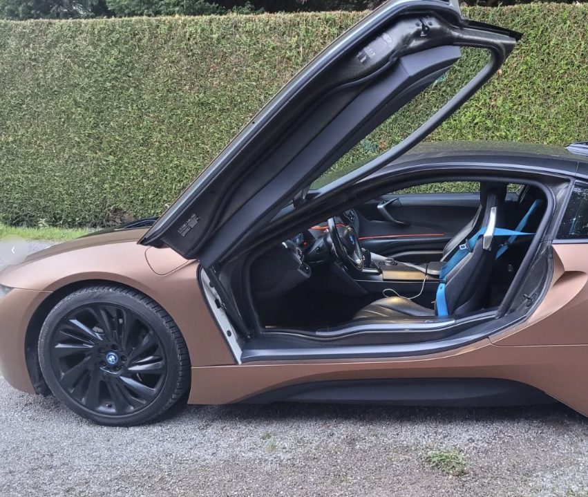 BMW i8, 2015: tarkastus pysäytti, oma tarkastuskuva
